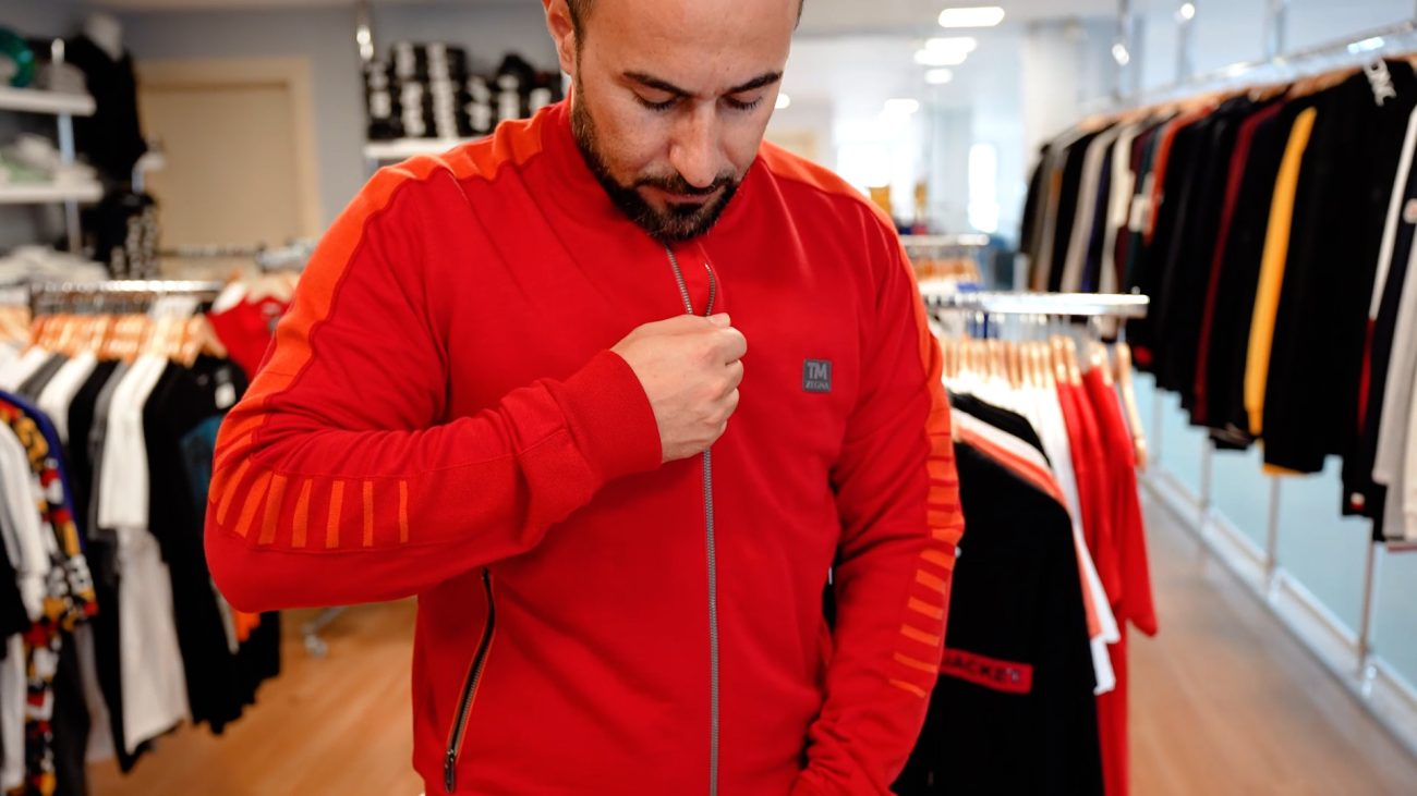 MARCA&MARCA_REVIZE.00_01_11_22.Still030